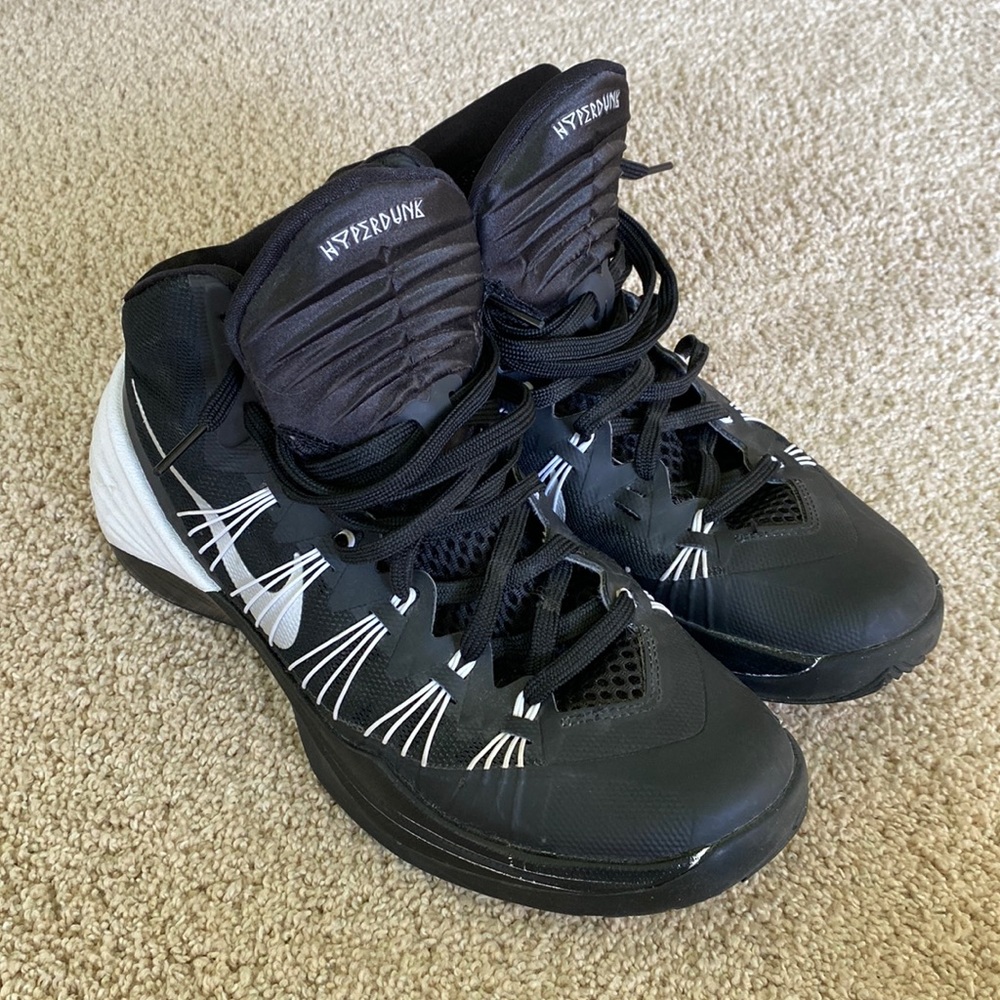 Nike Mens Hyperdunk Basketball shoes - size:8